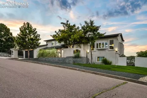 310 Sunbird Cliffs Ln, Colorado Springs, CO 80919