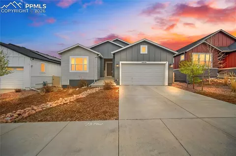 6618 Cumbre Vista Way, Colorado Springs, CO 80924