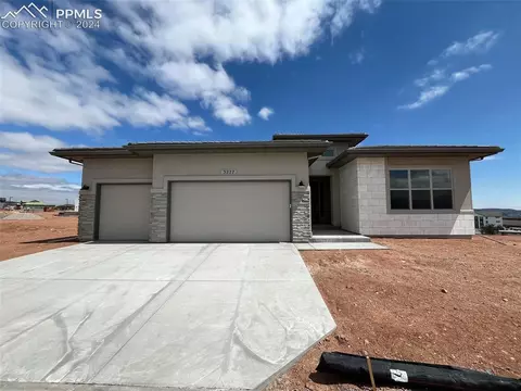 3227 Skywatch Hts, Colorado Springs, CO 80904