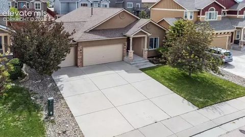 10487 Mount Evans Dr, Peyton, CO 80831 photo 2
