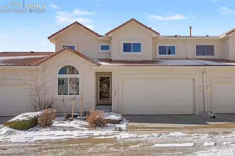 20 Luxury Ln, Colorado Springs, CO 80921