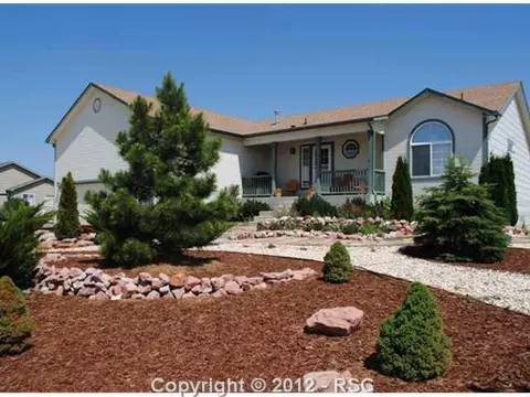 12436 Snaffle Bit Rd, Peyton, CO 80831 photo 1
