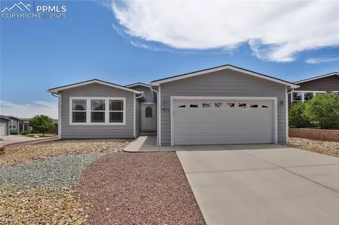 7611 Crested Jay Pt, Colorado Springs, CO 80922