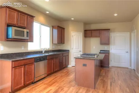11542 Louvre Pt, Peyton, CO 80831 photo 8