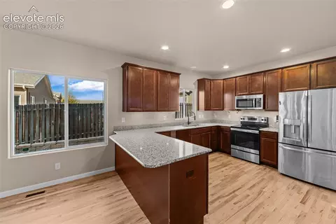 Kitchen - 11530 Farnese Hts, Peyton, CO 80831 photo 1 of 2