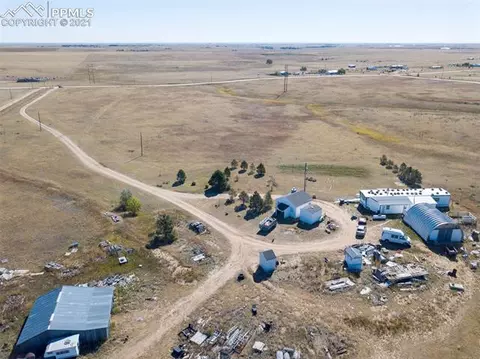 4670 Sengbeil Rd, Yoder, CO 80864 photo 2
