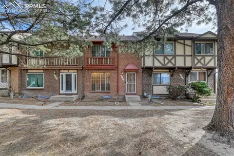 3874 Constitution Ave, Colorado Springs, CO 80909
