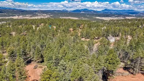 27 N Eldorado Cir, Florissant, CO 80816