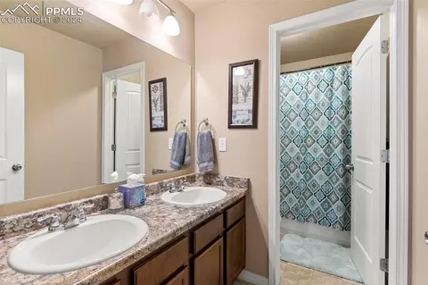 10918 Middlegate Ct, Peyton, CO 80831 photo 17