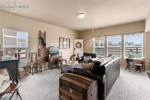 10918 Middlegate Ct, Peyton, CO 80831 photo 6