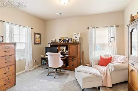 10918 Middlegate Ct, Peyton, CO 80831 photo 5