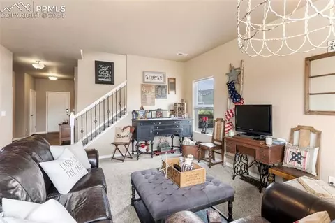10918 Middlegate Ct, Peyton, CO 80831 photo 7