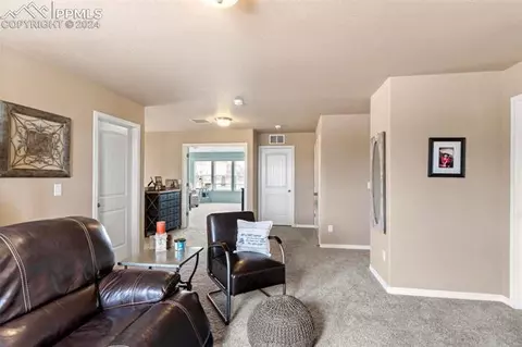 10918 Middlegate Ct, Peyton, CO 80831 photo 14