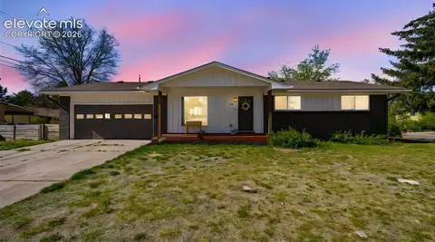 701 Del Brook Dr, Colorado Springs, CO 80911