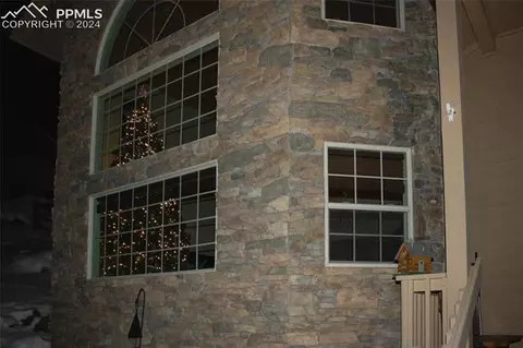 1360 Masters Dr, Woodland Park, CO 80863