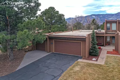 1042 Hill Cir, Colorado Springs, CO 80904