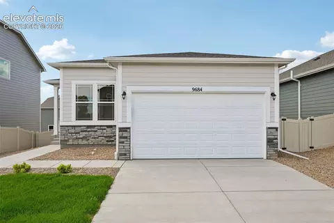 9684 Blaurock Dr, Fountain, CO 80817