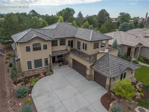3033 Cathedral Park Vw, Colorado Springs, CO 80904