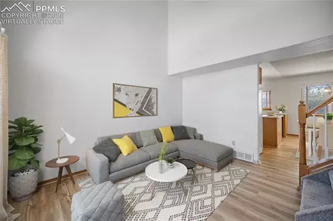 8058 Vectra Dr, Colorado Springs, CO 80920