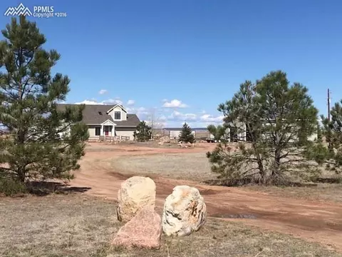 7378 N Log Rd, Peyton, CO 80831 photo 3