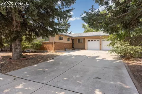 1319 Acacia Dr, Colorado Springs, CO 80907
