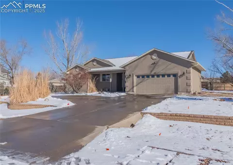 514 S Hahns Peak Ave, Pueblo, CO 81007