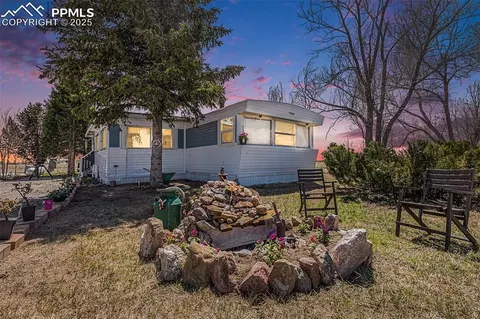 12035 Tracy Ln, Peyton, CO 80831