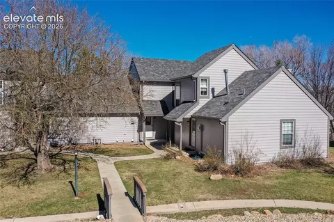 316 Cobblestone Dr, Colorado Springs, CO 80906