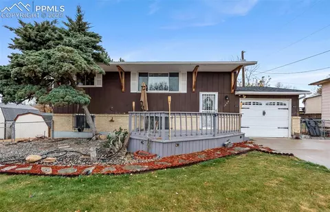 1358 Luna Dr, Fountain, CO 80817