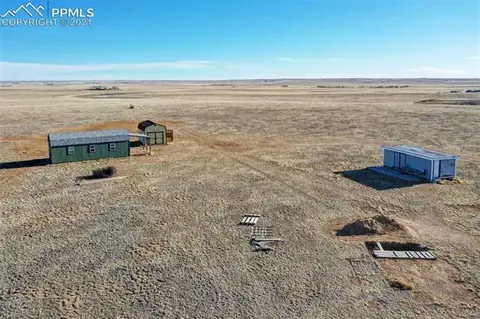 32092 Torrence Rd, Yoder, CO 80864 photo 4
