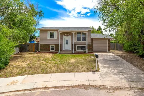2155 Jet Wing Dr, Colorado Springs, CO 80916