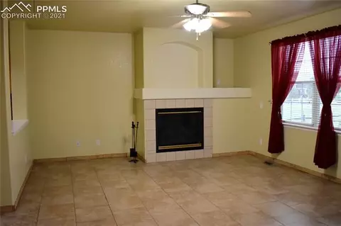 7832 Mclaughlin Rd, Peyton, CO 80831 photo 9