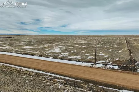 32290 N Neely Rd, Yoder, CO 80864 photo 6