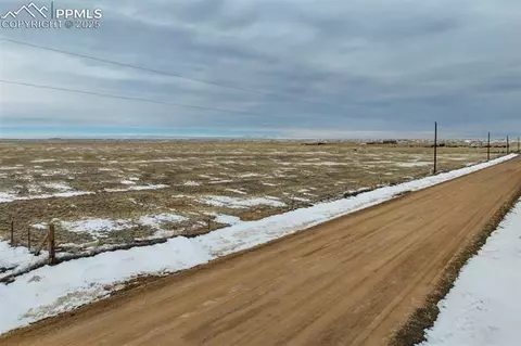 32290 N Neely Rd, Yoder, CO 80864 photo 3