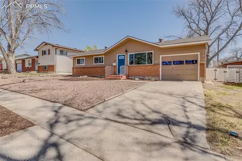 15 S Dunsmere St, Colorado Springs, CO 80910
