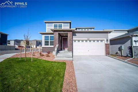 5221 Roundhouse Dr, Colorado Springs, CO 80925