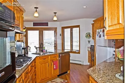 10215 Tercel Dr, Peyton, CO 80831 photo 10
