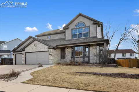 6136 Treeledge Dr, Colorado Springs, CO 80918