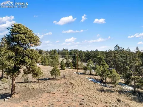 530 Columbine Rd, Florissant, CO 80816