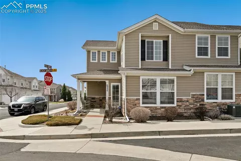 6924 White Sand Pt, Colorado Springs, CO 80923