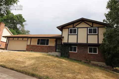 5327 Silver Spur Ave, Colorado Springs, CO 80915