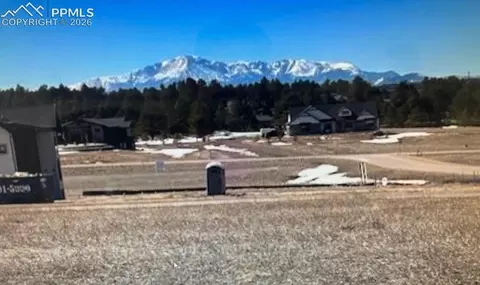 11691 Rambling Rd, Colorado Springs, CO 80908