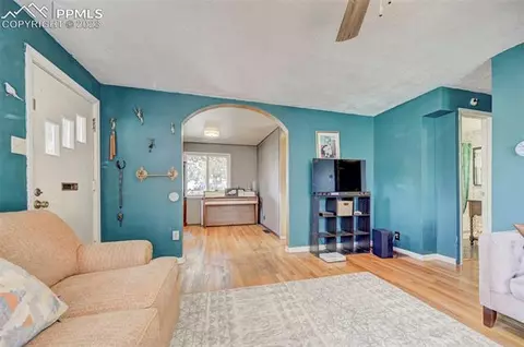 1822 W Boulder St, Colorado Springs, CO 80904