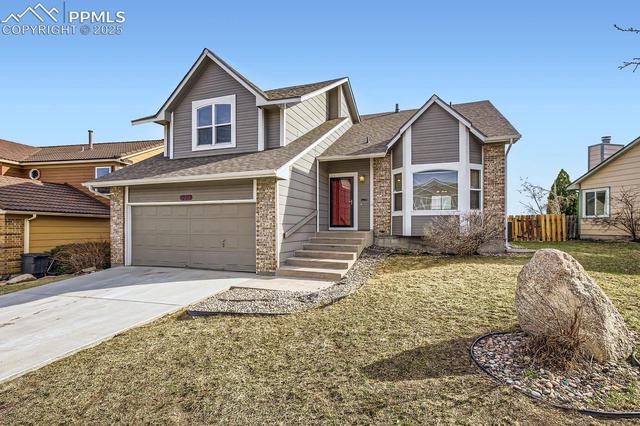920 Royal Crown Ln, Colorado Springs, CO 80906