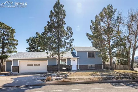2765 W Montebello Dr, Colorado Springs, CO 80918