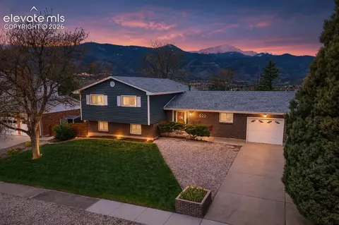 622 Pioneer Ln, Colorado Springs, CO 80904