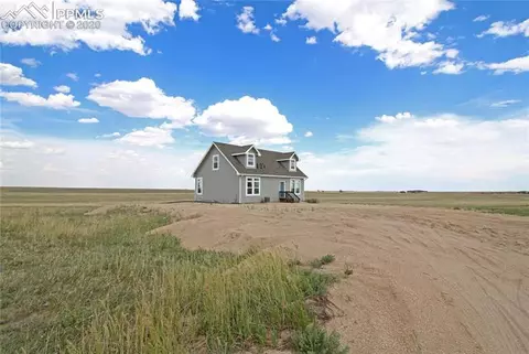 37201 E Jones Rd, Yoder, CO 80864 photo 3