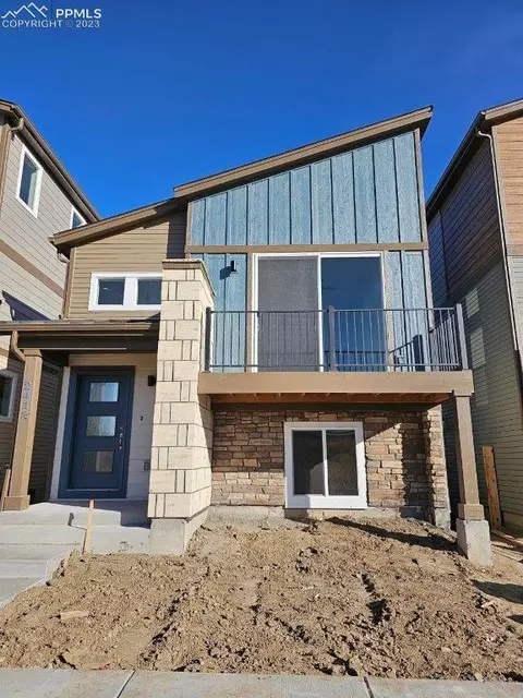 2412 Pony Club Ln, Colorado Springs, CO 80922