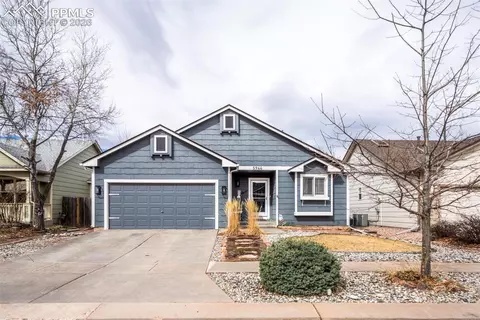 5944 Sonesta Dr, Colorado Springs, CO 80923