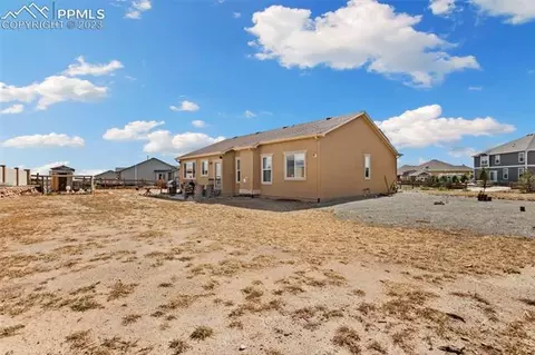 7435 Antelope Meadows Cir, Peyton, CO 80831 photo 37